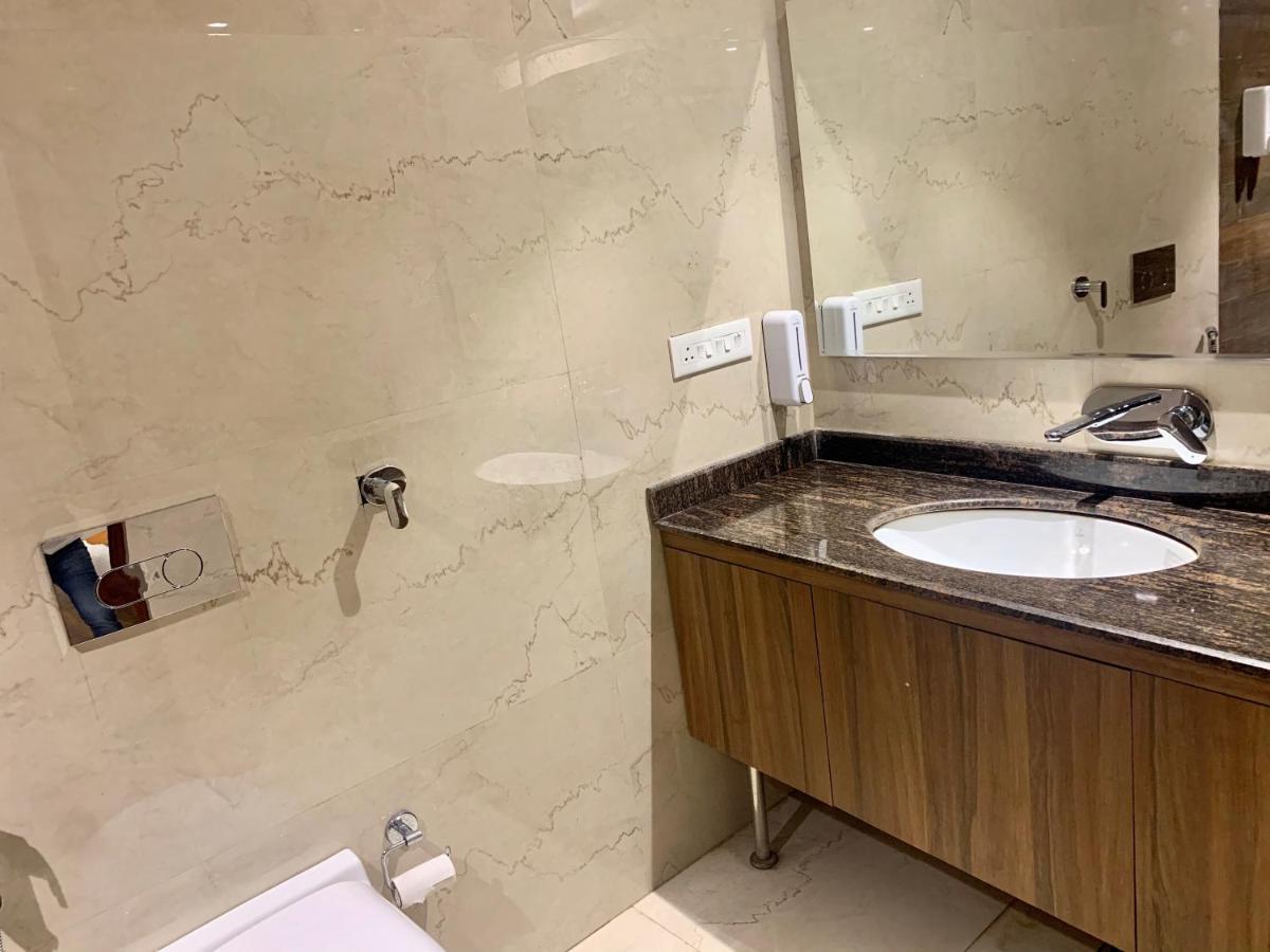 Hotel Amber Rudrapur Εξωτερικό φωτογραφία