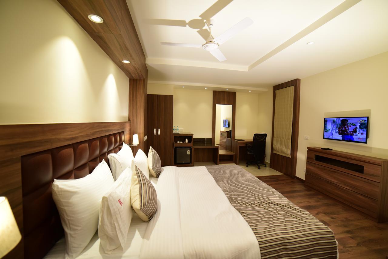 Hotel Amber Rudrapur Εξωτερικό φωτογραφία