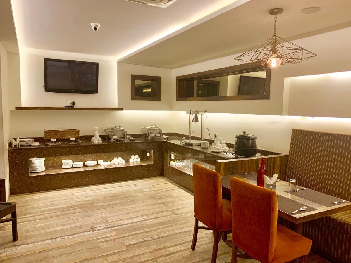 Hotel Amber Rudrapur Εξωτερικό φωτογραφία