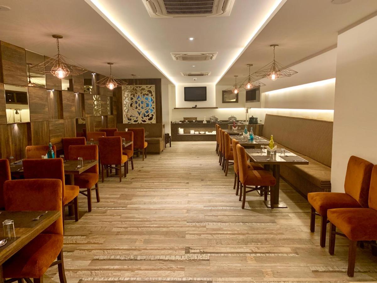 Hotel Amber Rudrapur Εξωτερικό φωτογραφία
